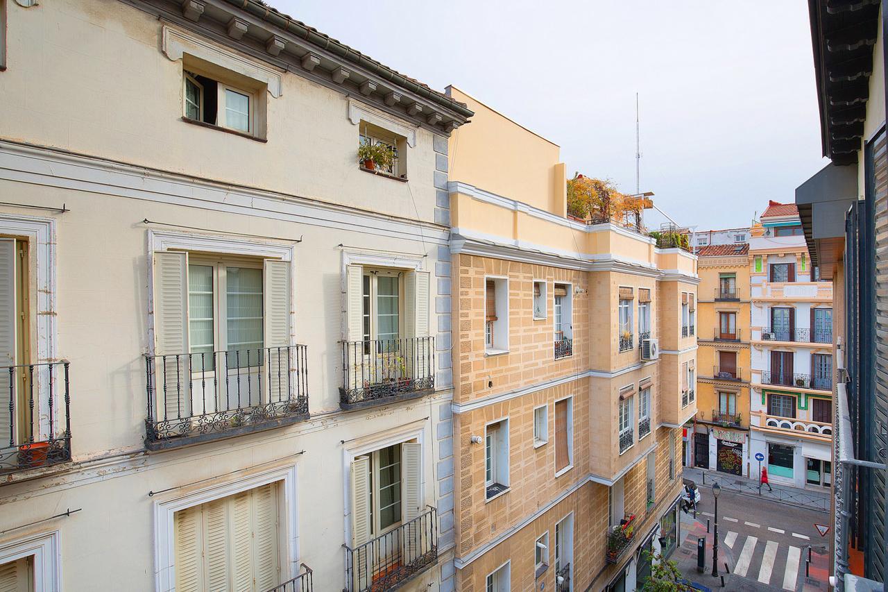 Apartamentos San Lorenzo 26 Madrid Dış mekan fotoğraf