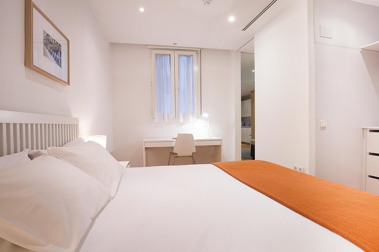 Apartamentos San Lorenzo 26 Madrid Dış mekan fotoğraf