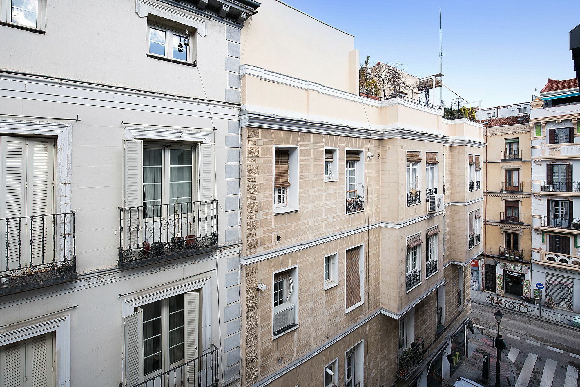 Apartamentos San Lorenzo 26 Madrid Dış mekan fotoğraf