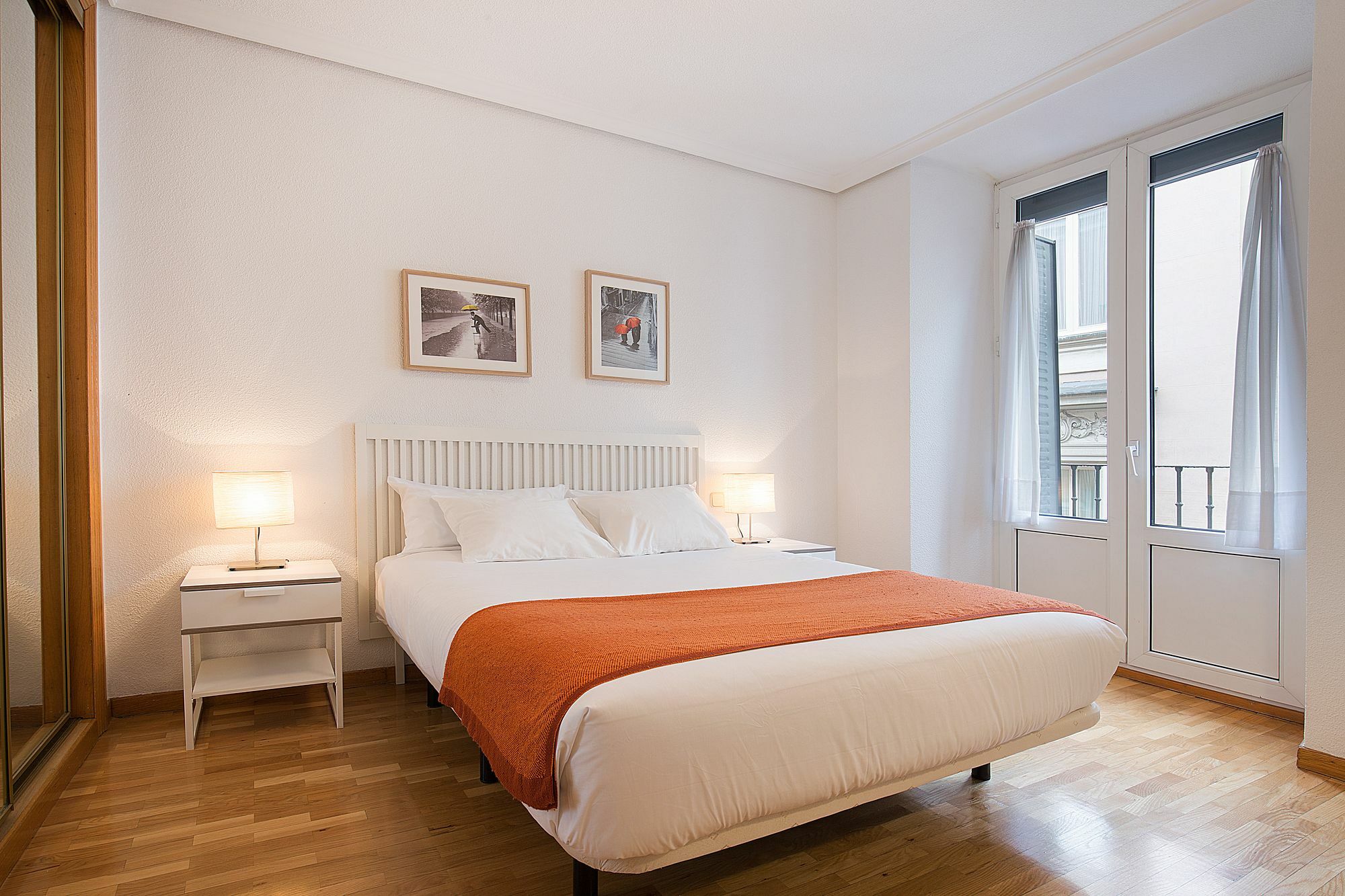 Apartamentos San Lorenzo 26 Madrid Dış mekan fotoğraf