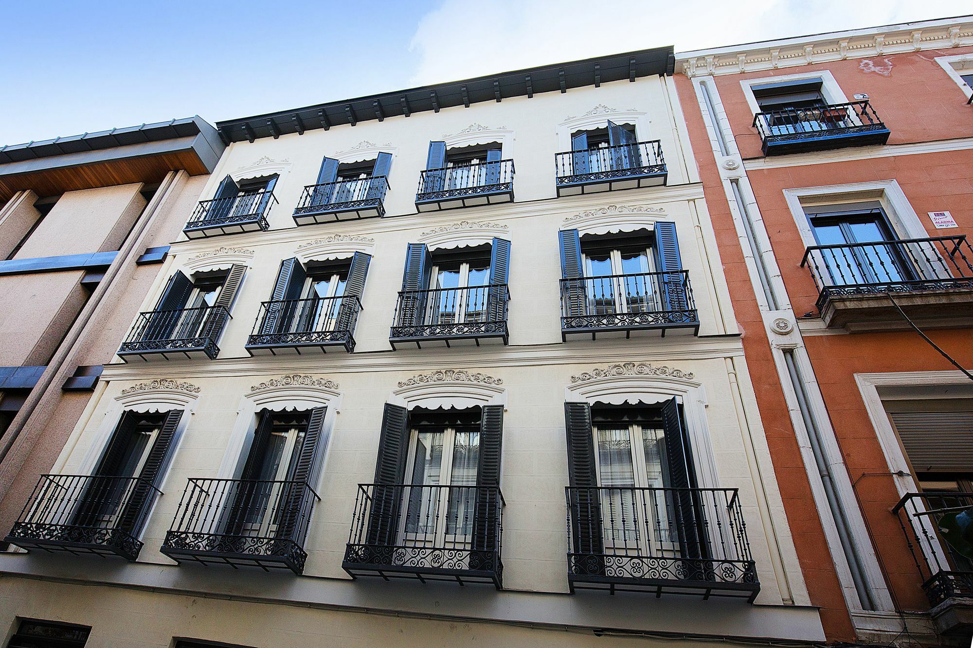 Apartamentos San Lorenzo 26 Madrid Dış mekan fotoğraf