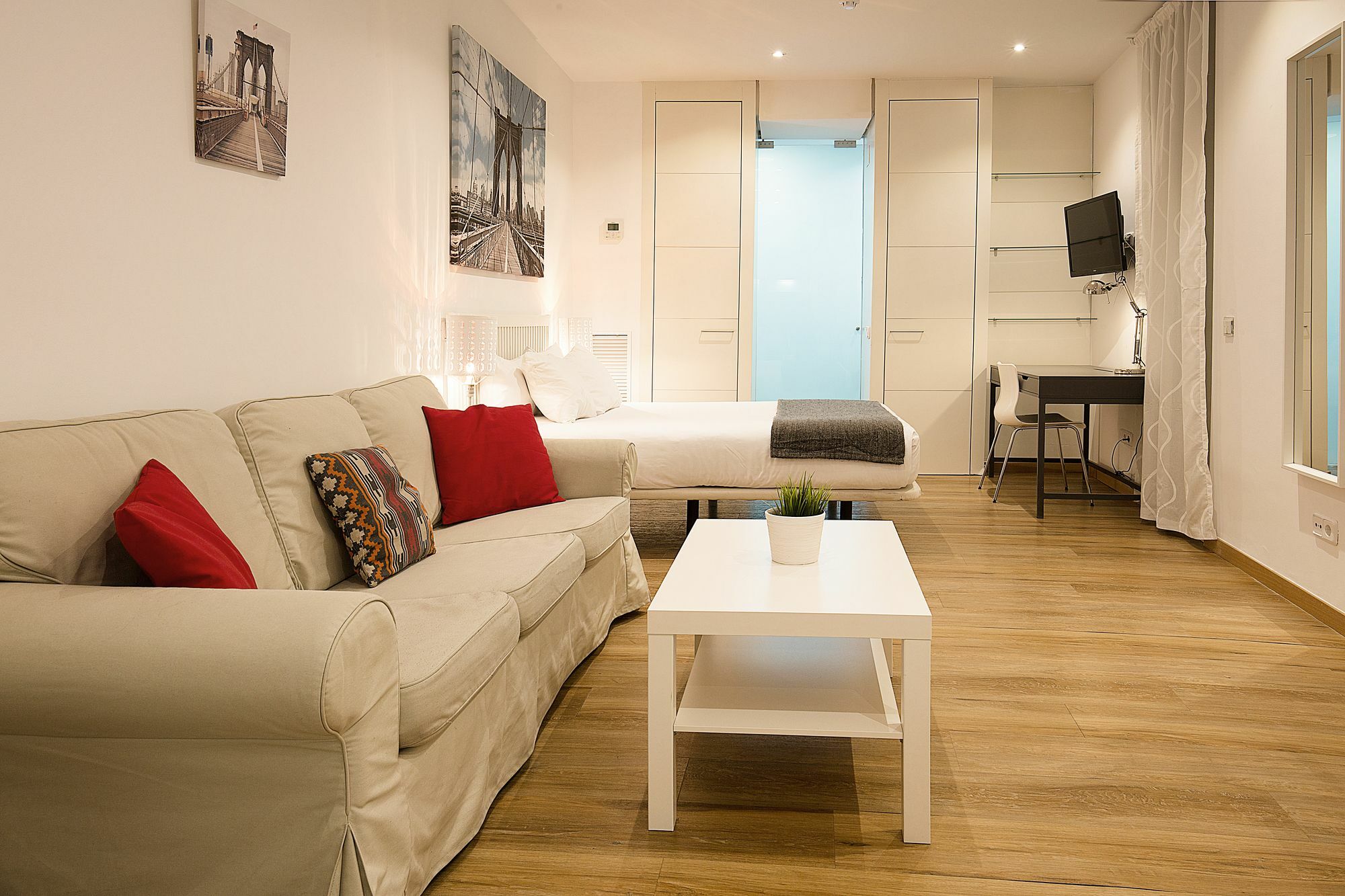 Apartamentos San Lorenzo 26 Madrid Dış mekan fotoğraf